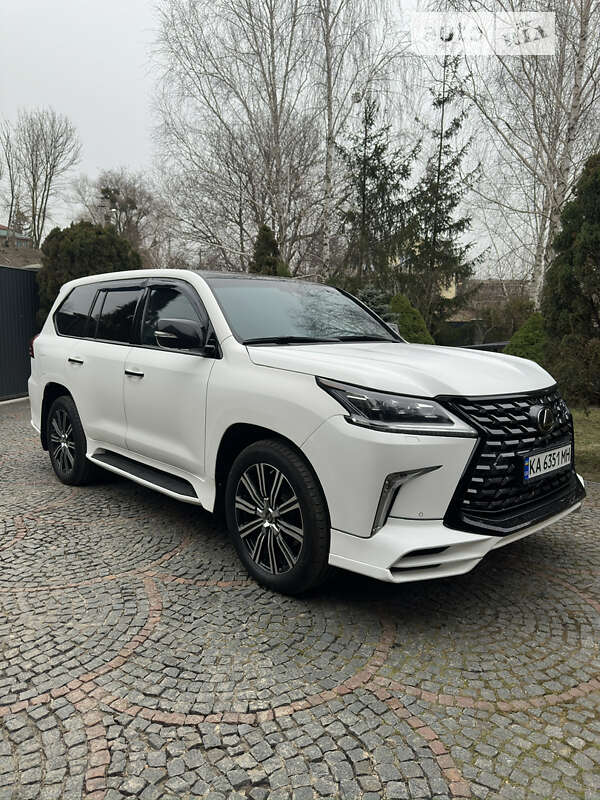 2021 lexus lx 450d
