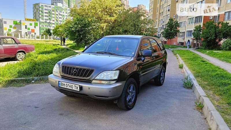 2000 lexus rx 300