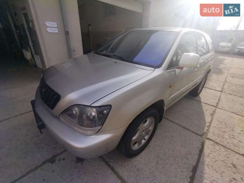 2000 lexus rx 300