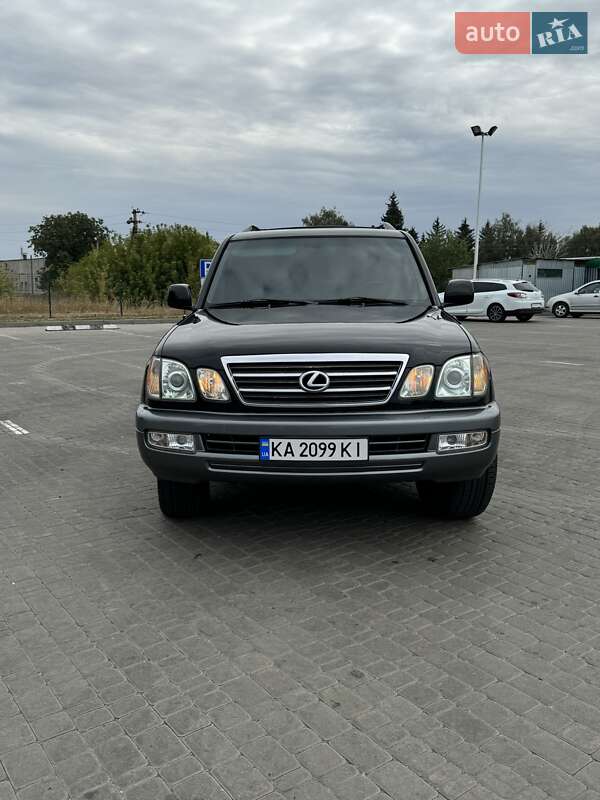 2005 lexus lx 470