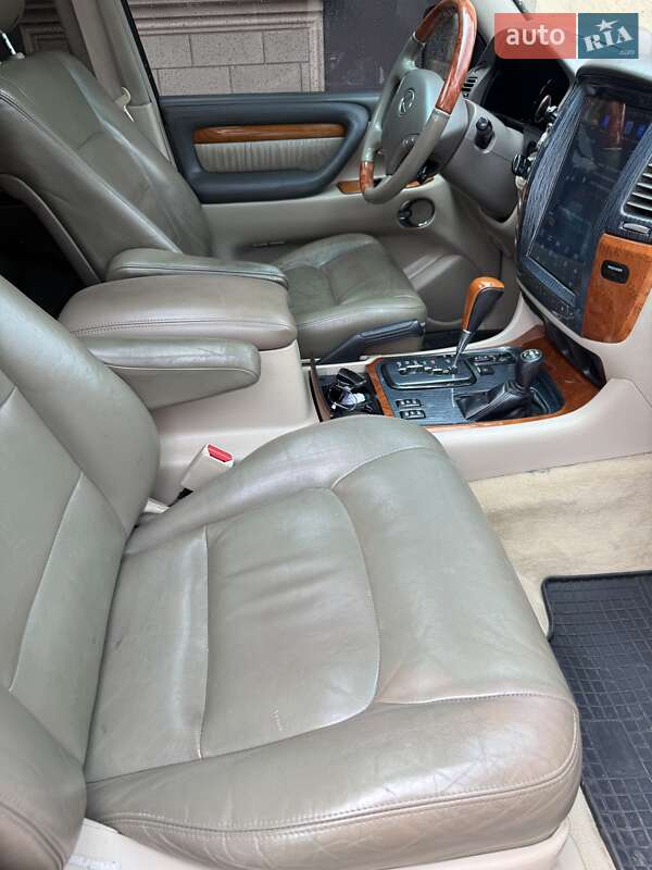 2004 lexus lx 470
