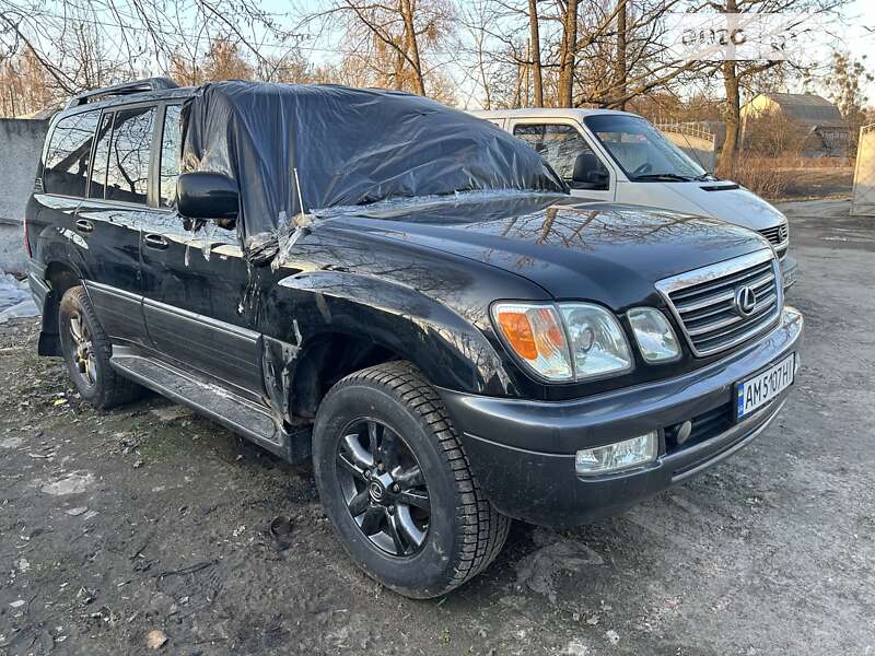 2005 lexus lx
