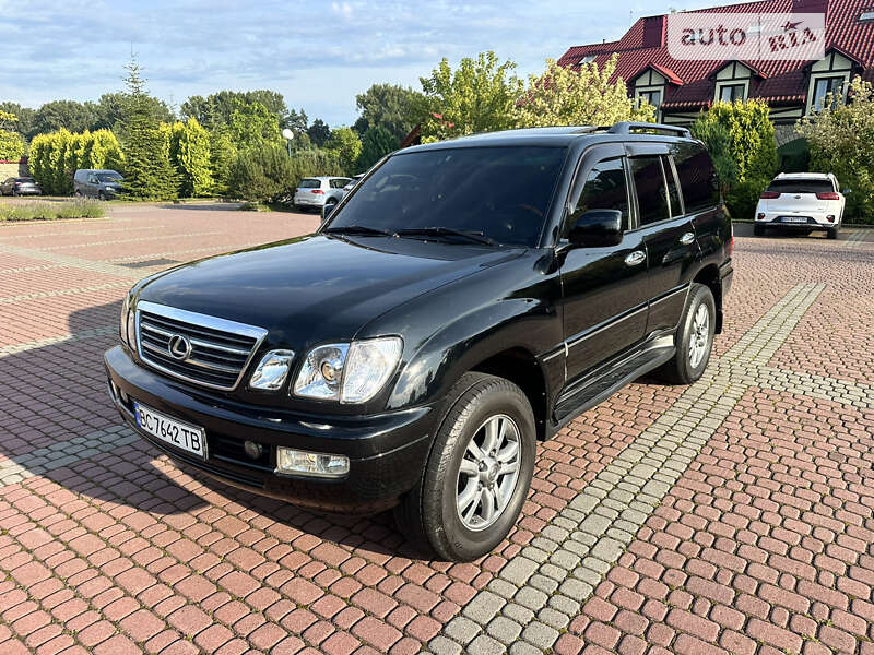 2005 lexus lx 470