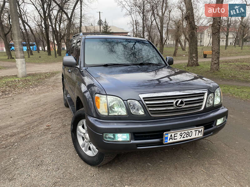 2004 lexus lx 470