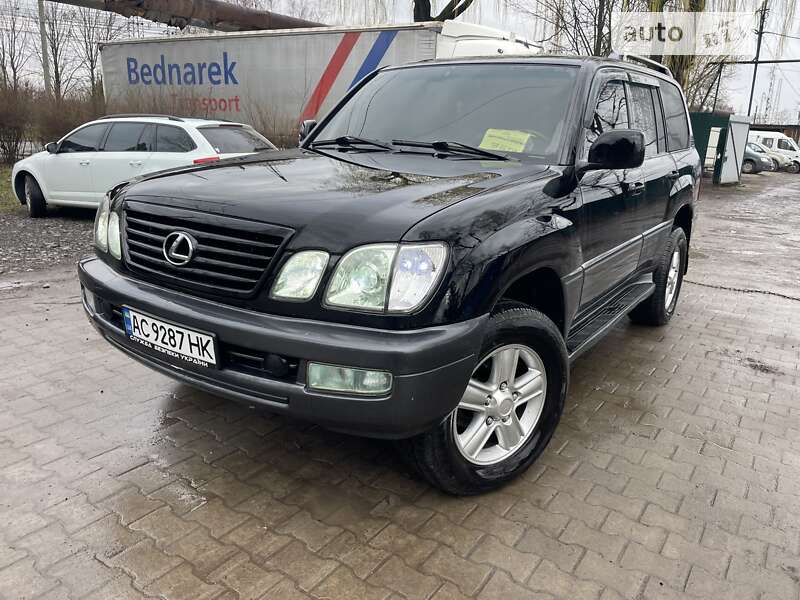 2005 lexus lx 470