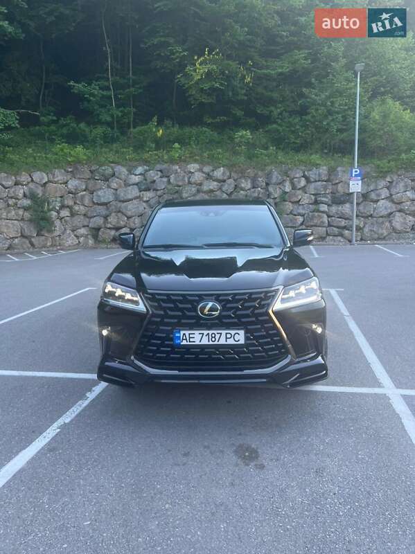 2021 lexus lx 570