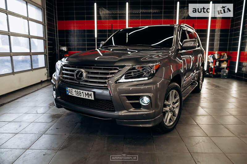 2013 lexus lx 570