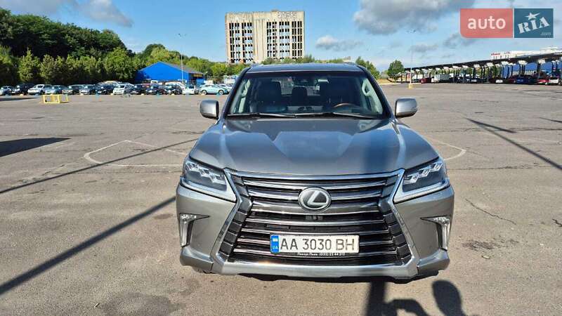 2016 lexus lx 570