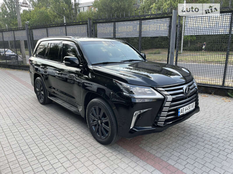 2016 lexus lx 570