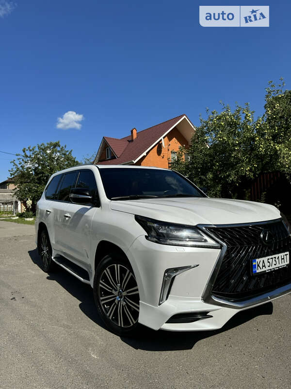 2019 lexus lx 570
