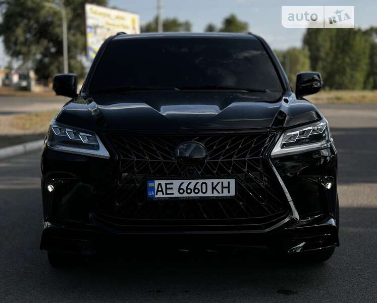 2019 lexus lx 570