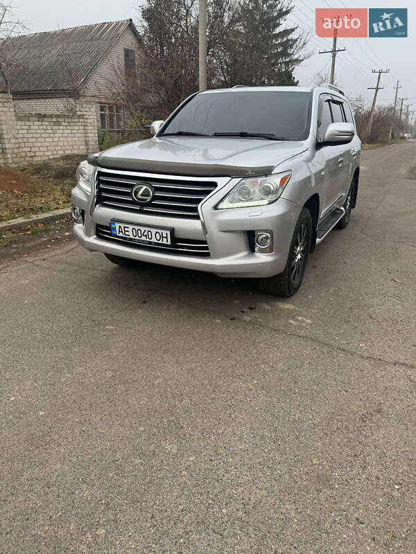 2008 lexus lx 570