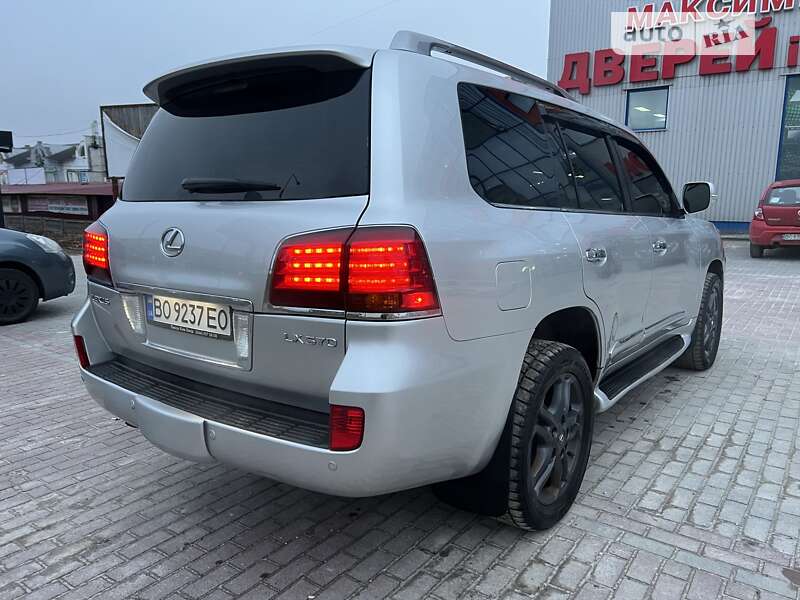 2008 lexus lx 570