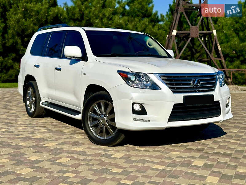 2011 lexus lx