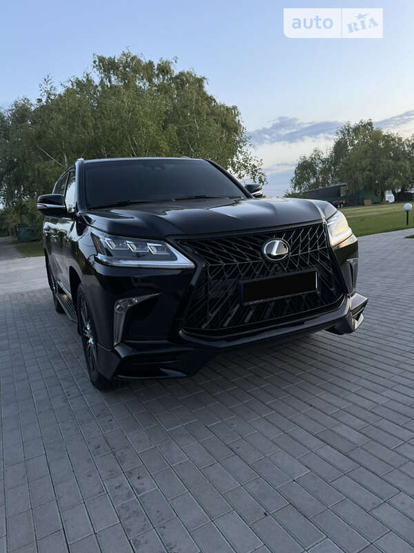 2017 lexus lx 570