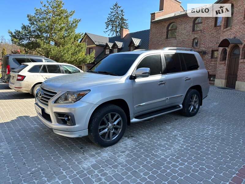 2008 lexus lx 570