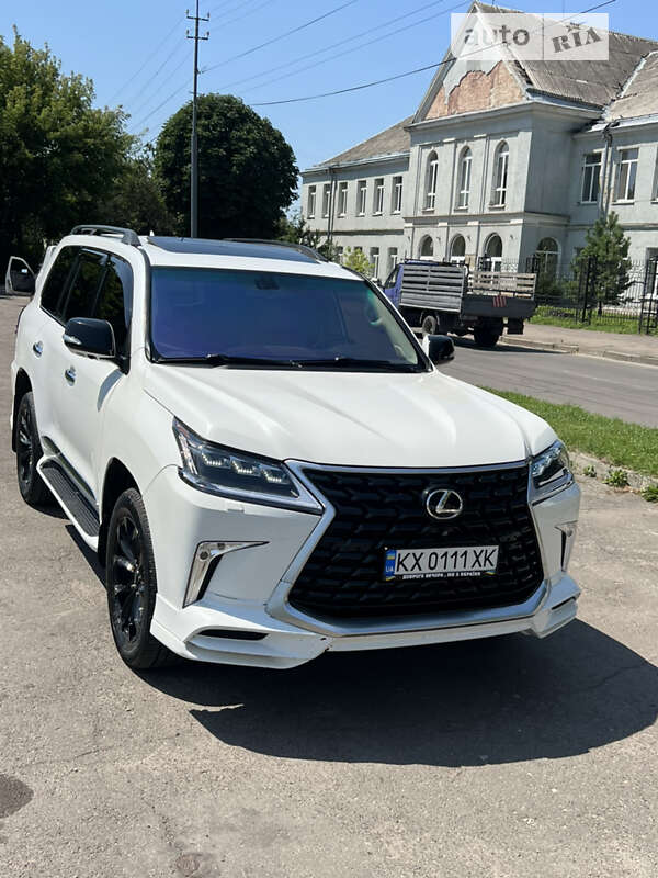 2008 lexus lx 570