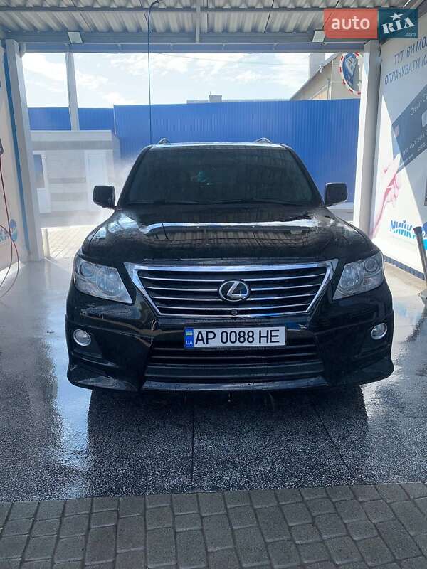 2011 lexus lx