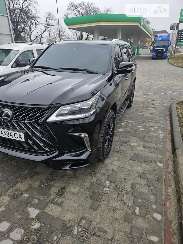 2017 lexus lx 570