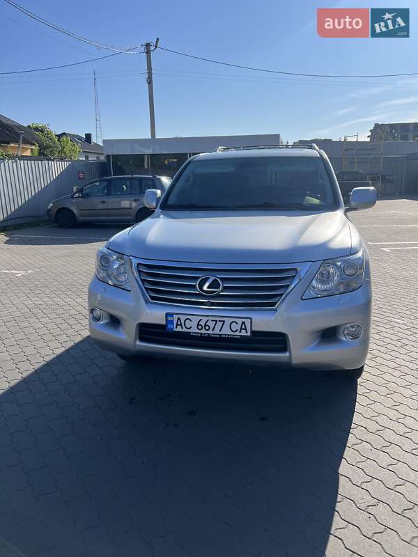 2008 lexus lx 570