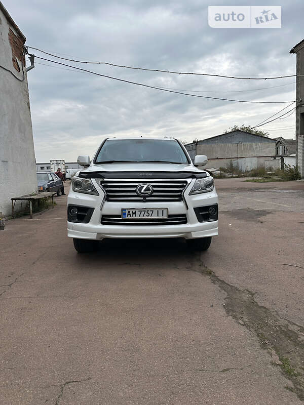 2008 lexus lx