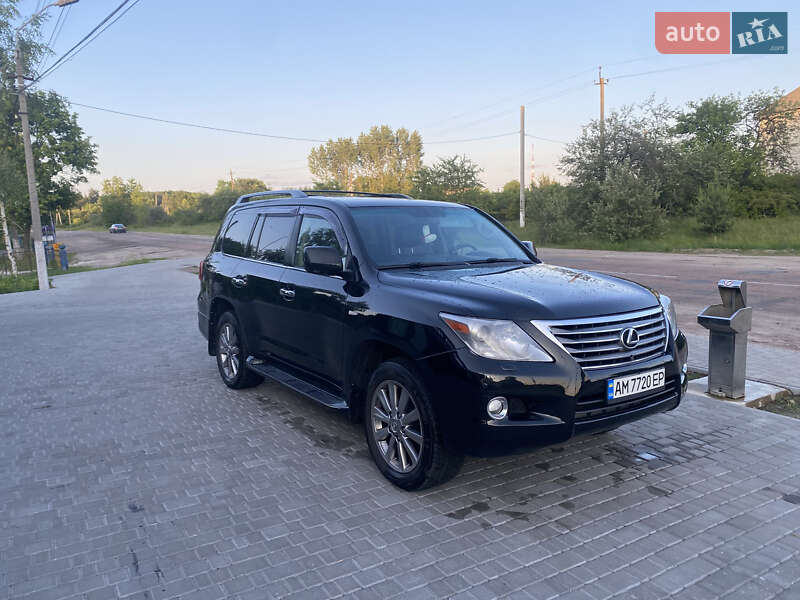 2011 lexus lx-570