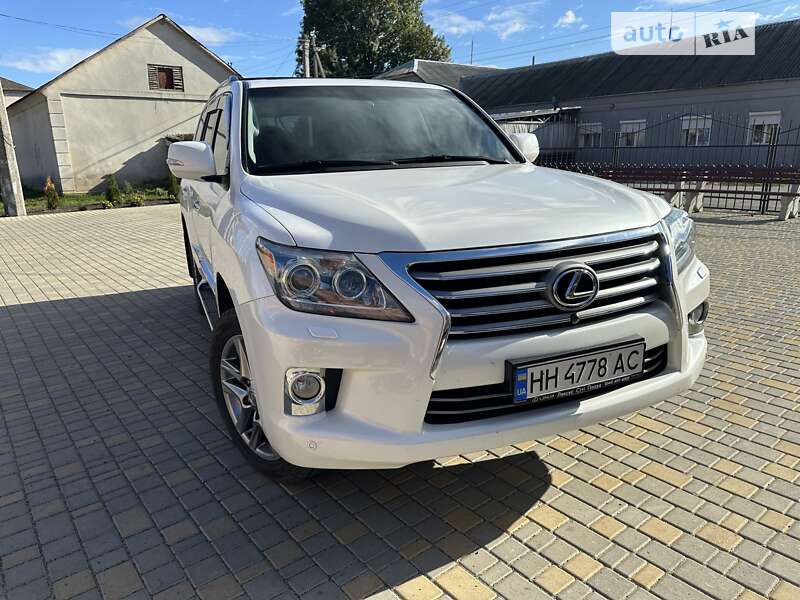 2012 lexus lx 570