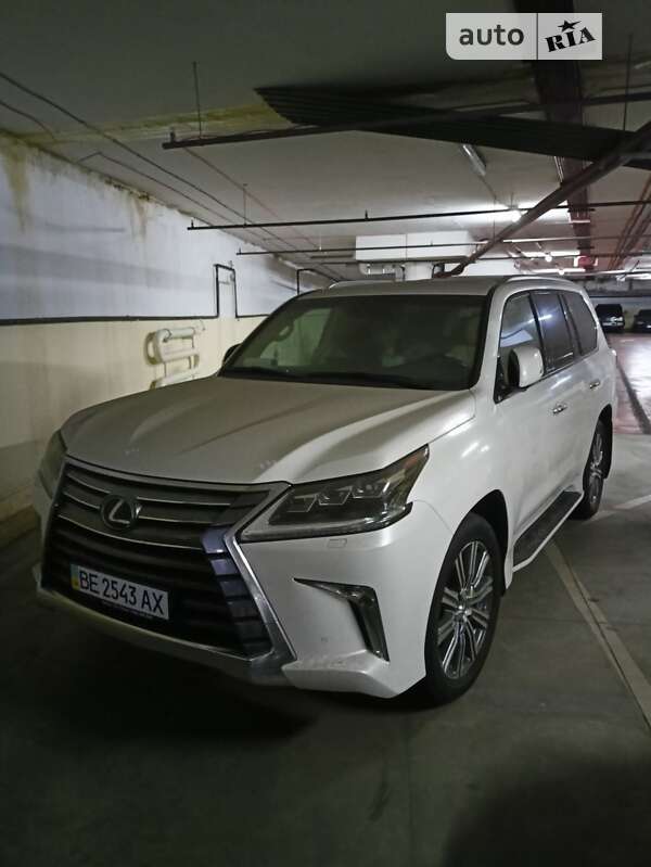 2016 lexus lx 570