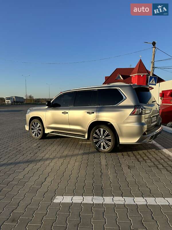 2019 lexus lx