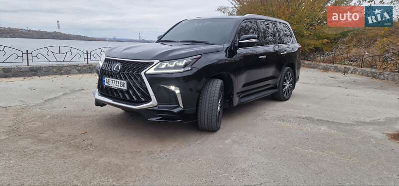 2017 lexus lx 570