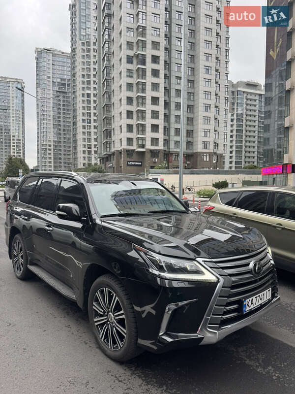 2021 lexus lx 570