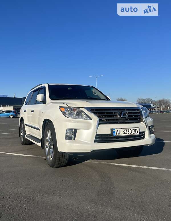 2008 lexus lx 570