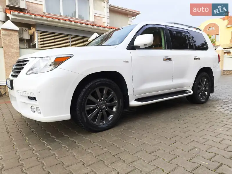 2010 lexus lx 570