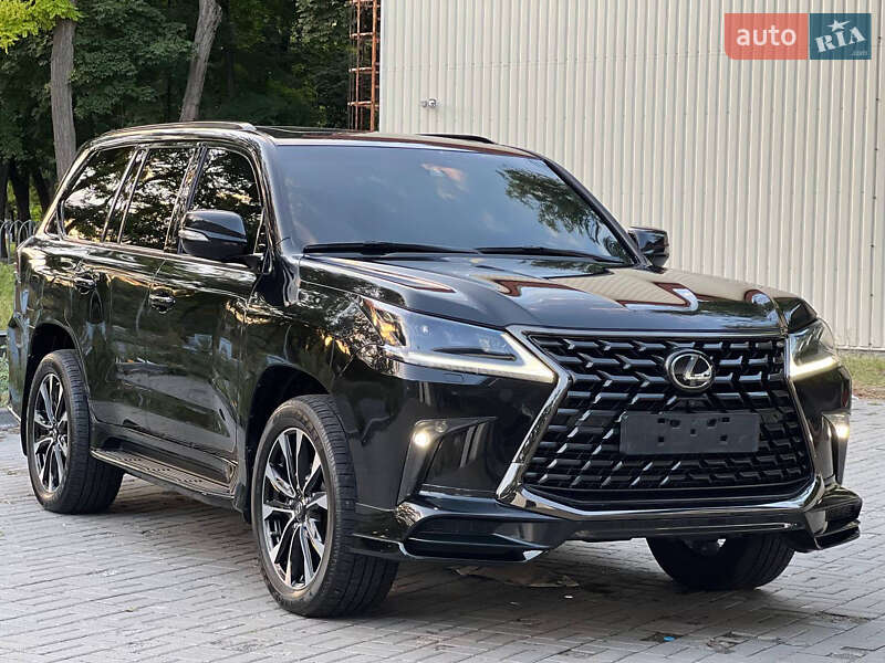 2021 lexus lx 570
