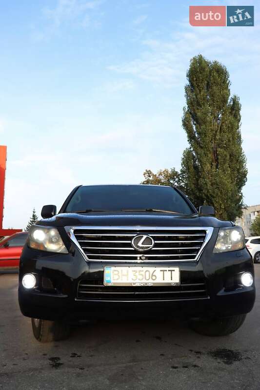 2008 lexus lx 570
