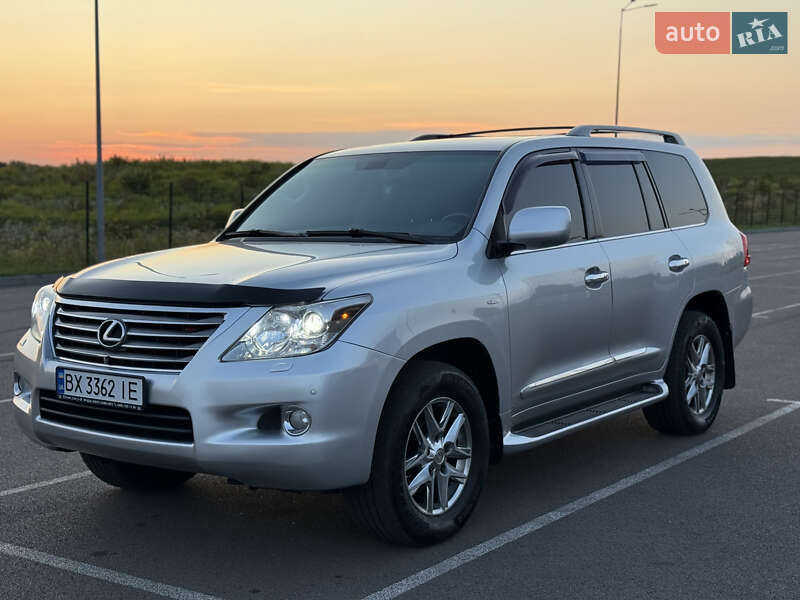 2008 lexus lx 570
