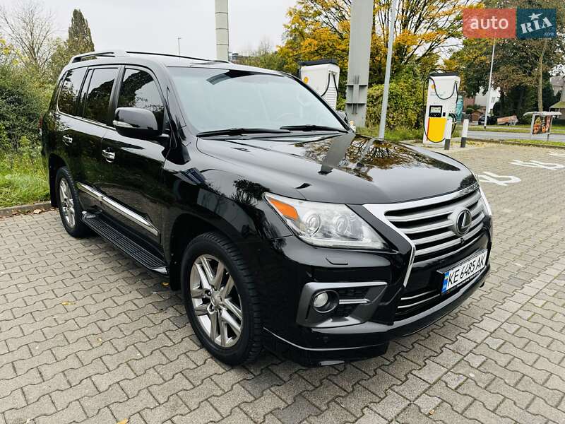 2013 lexus lx 570