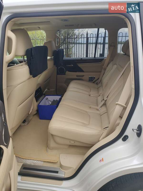2016 lexus lx