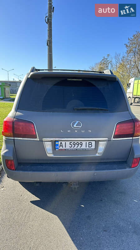 2009 lexus lx 570