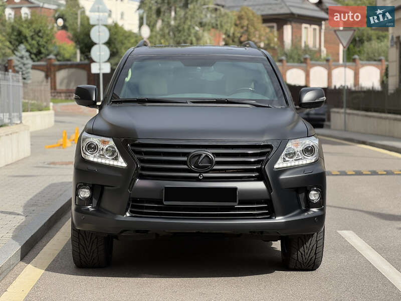 2010 lexus lx 570