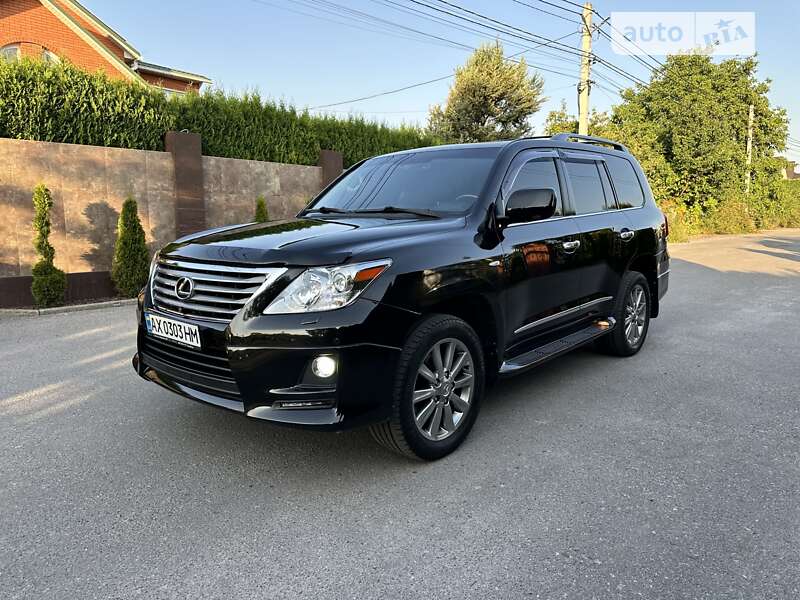 2011 lexus lx 570