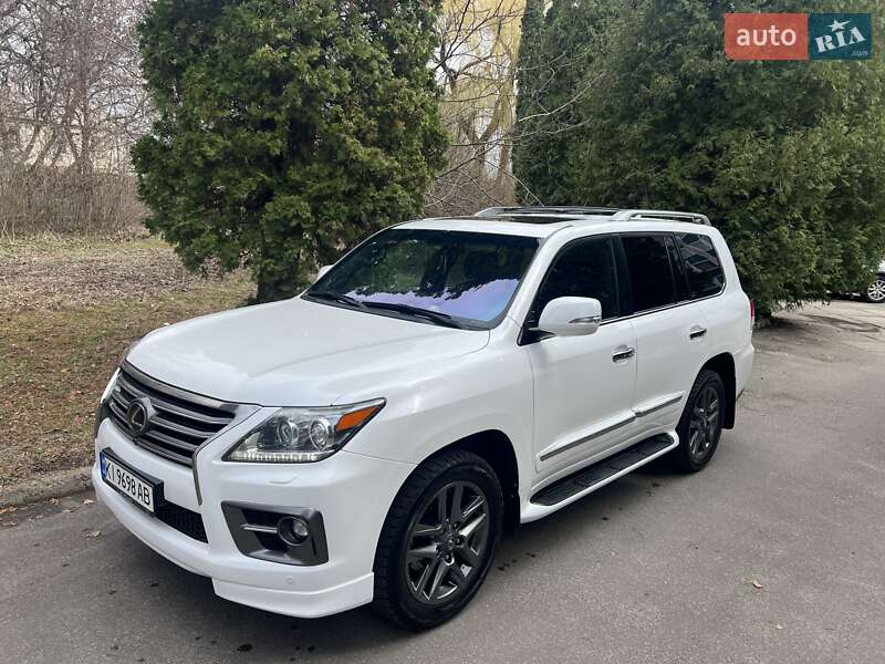 2013 lexus lx 570