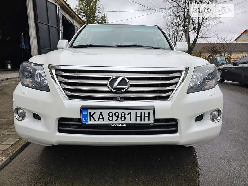 2009 lexus lx 570