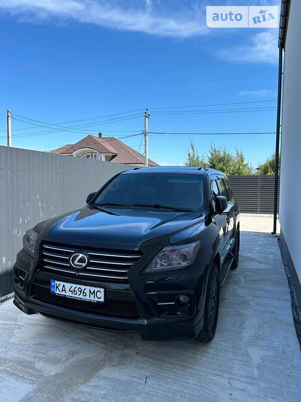 2010 lexus lx 570