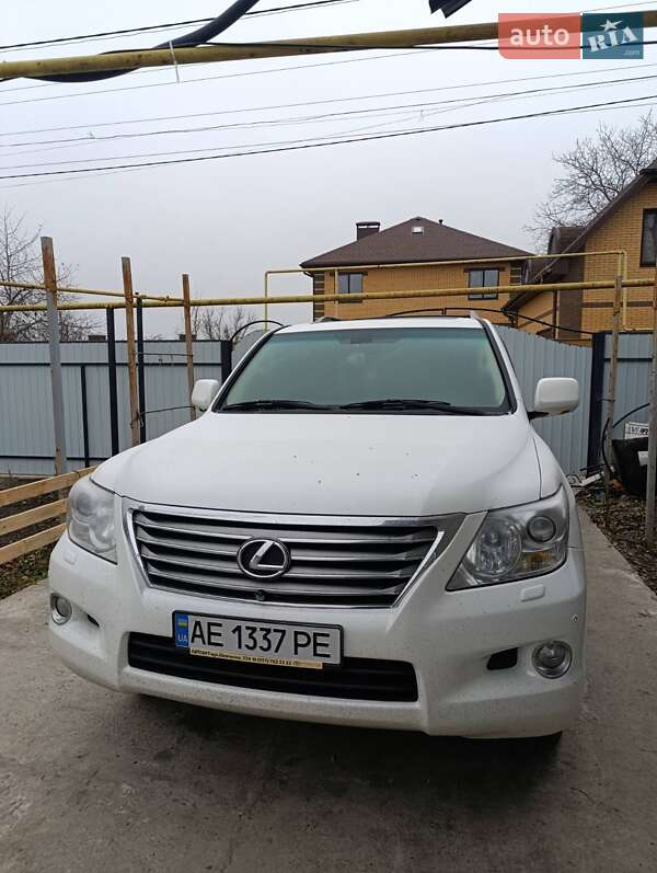 2010 lexus lx