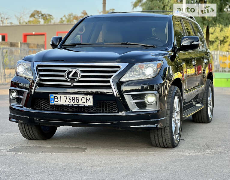 2013 lexus lx 570