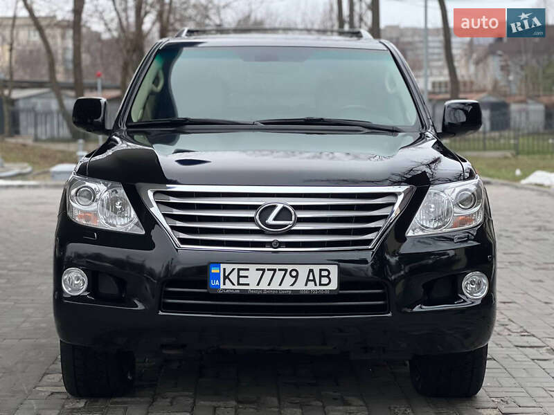 2011 lexus lx