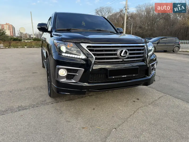 2010 lexus lx-570