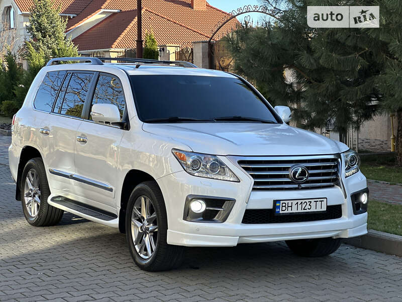 2010 lexus lx