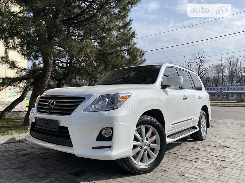 2010 lexus lx 570